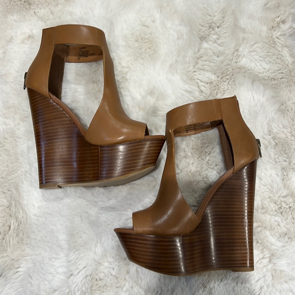Steve Madden Wedges